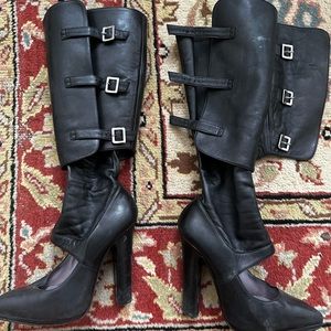 Versace Kneehigh boots
